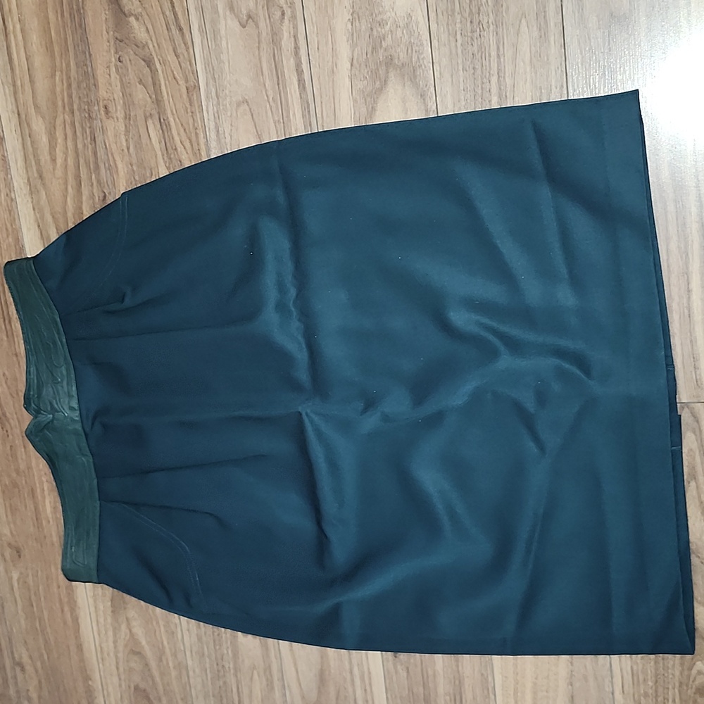 🔥Pure Virgin Wool Vintage Pencil Skirt Emerald-Green Tone